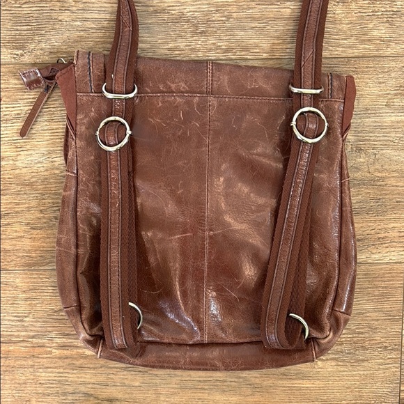 The Sak Ventura 100% Leather Convertible Backpack Messenger Crossbody Bag Purse - Picture 2 of 12